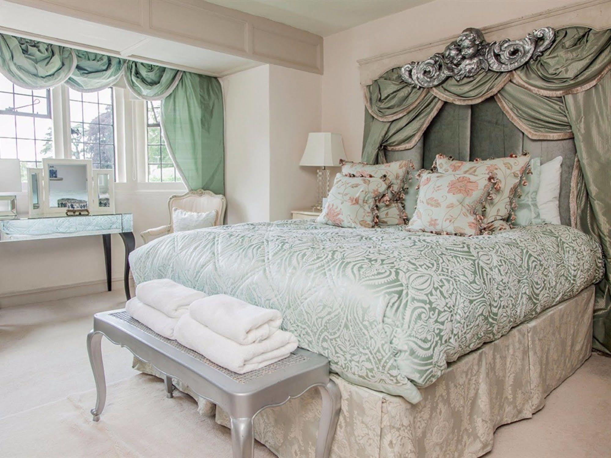 Court House Manor Luxury B&B Painswick Dış mekan fotoğraf