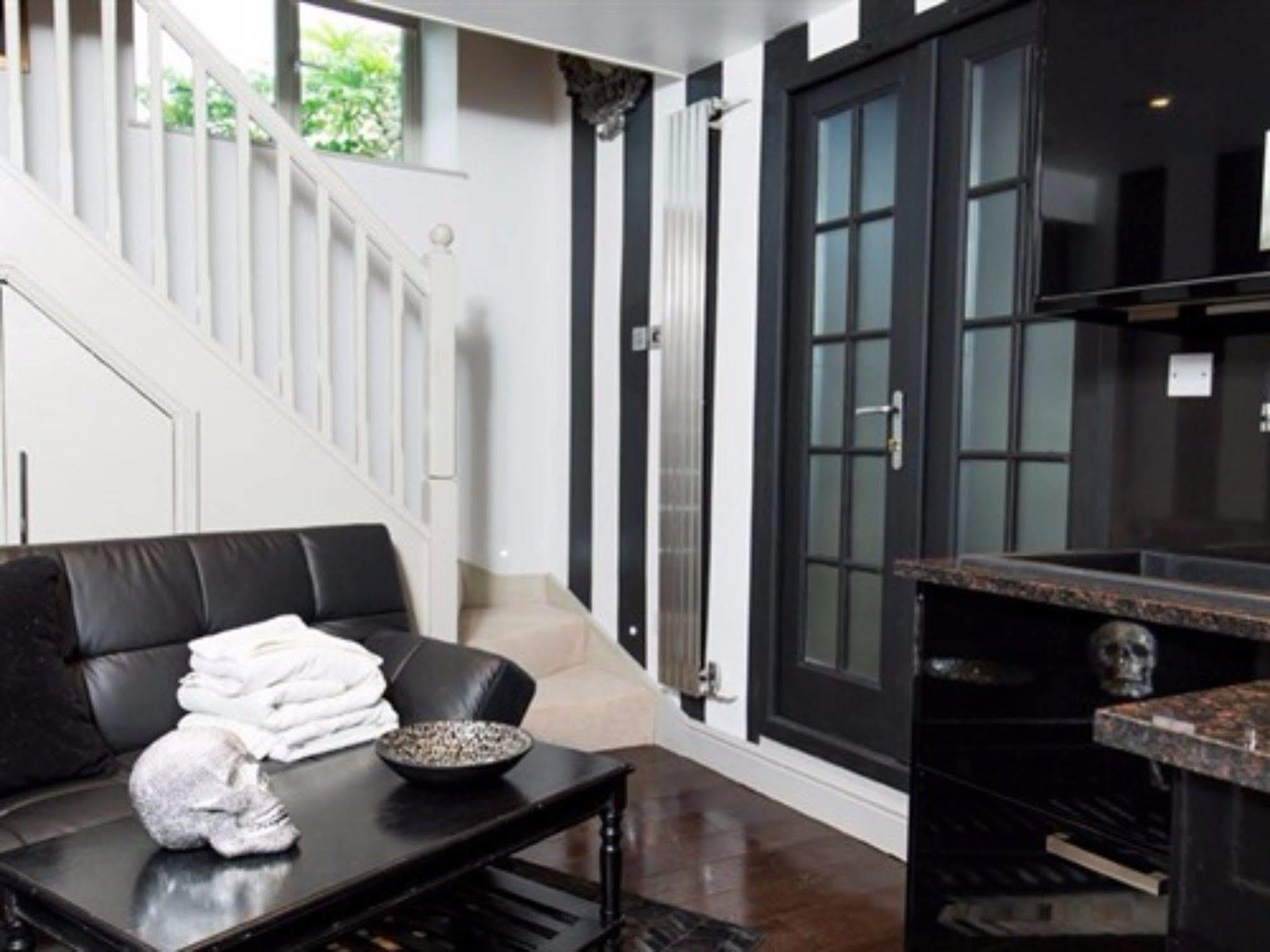 Court House Manor Luxury B&B Painswick Dış mekan fotoğraf