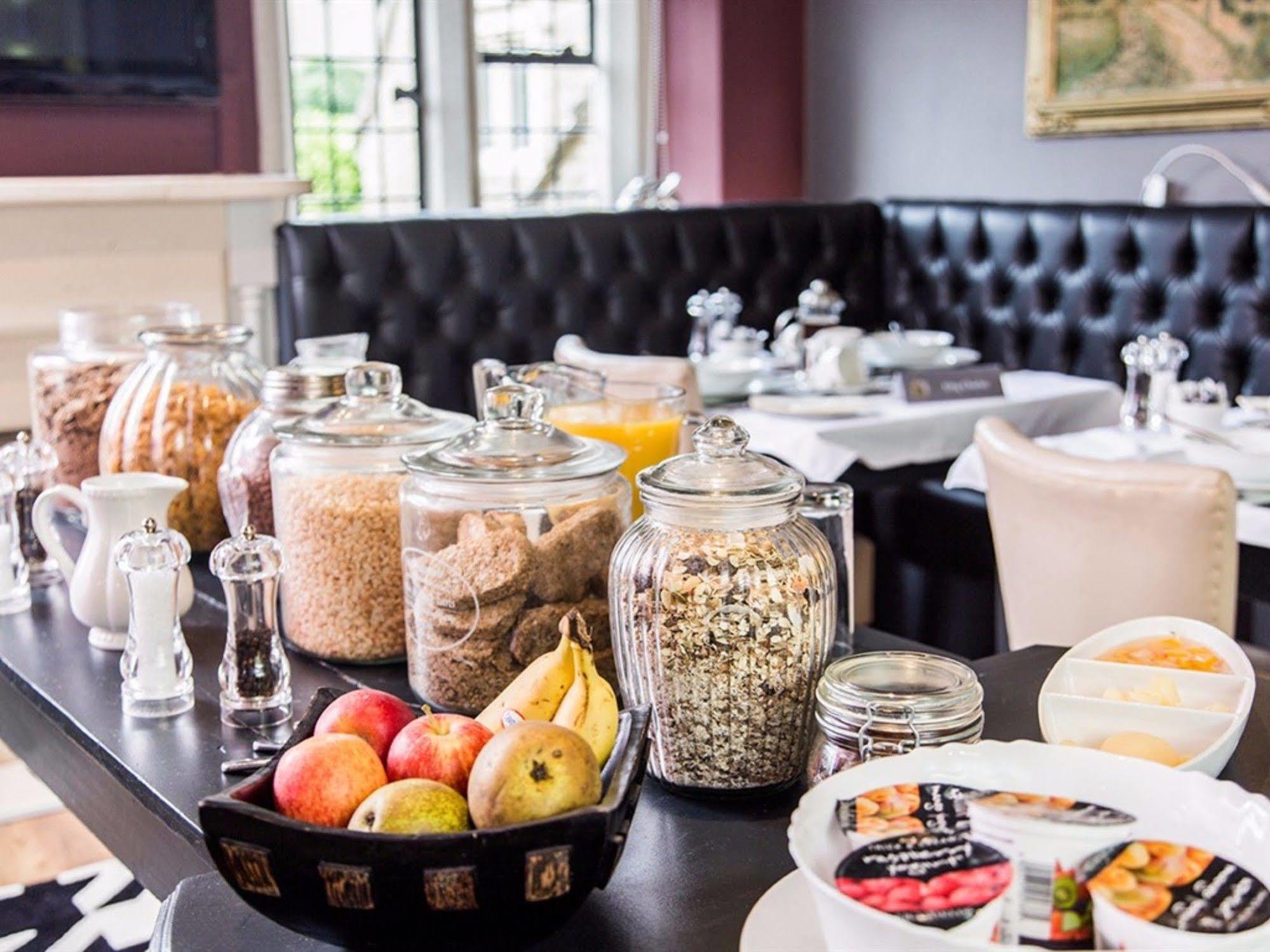 Court House Manor Luxury B&B Painswick Dış mekan fotoğraf